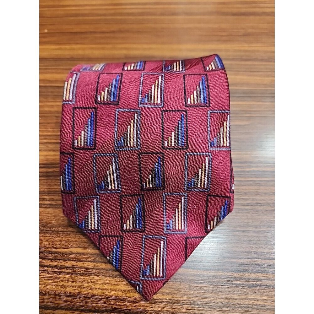 Courrèges Homme Price Mens 57" Neck Tie Burgundy Red 100% Silk Bar Graph Italy